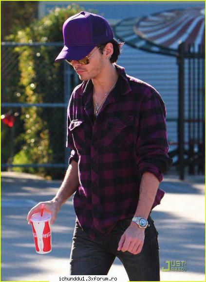 Bill and Tom Kaulitz-Lunch in L.A. - ina th love th - Tokio hotel