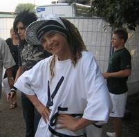 Poze funny cu Tom - stanga unu` dreapta doi k aja`i joku p la - Tom Kaulitz